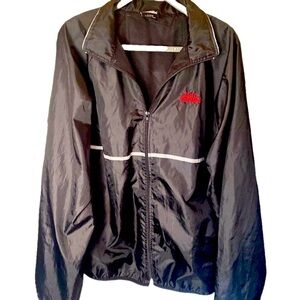 Sports illustrated windbreaker size XL Mens